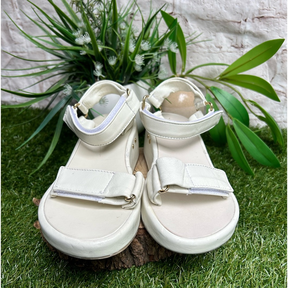 🌷- Beek white Leather wedge sandal Size 7 - Picture 15 of 16